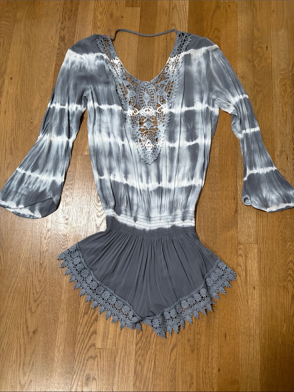Women’s Gray Tie-Dye Lace-Trim  Romper